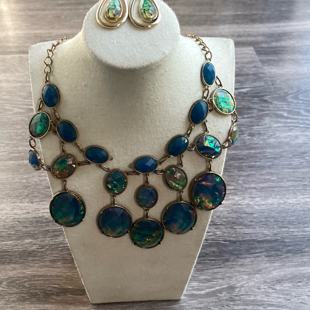 Vintage Opal Gemstone Link Gold Tone Bohemian Necklace with paired Earrings